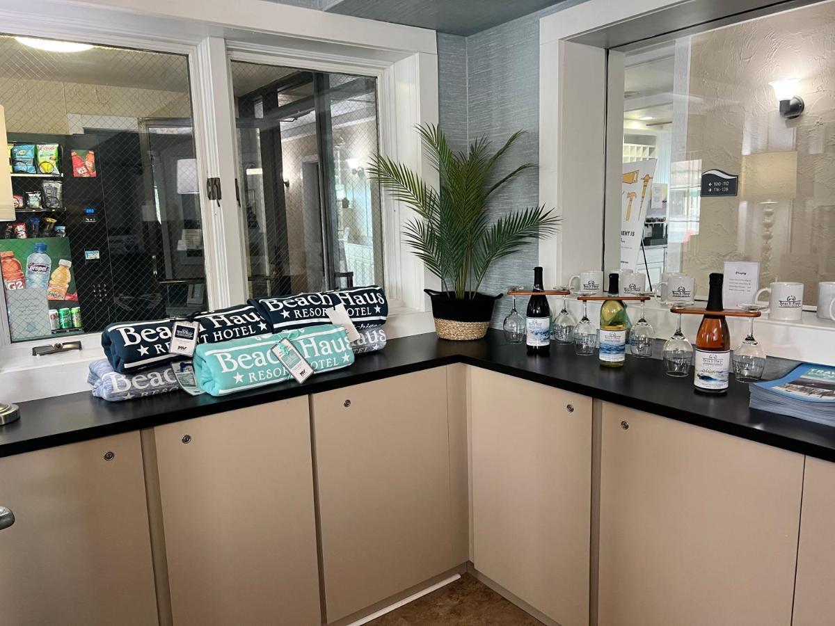 The Beach Haus - Traverse City Ngoại thất bức ảnh