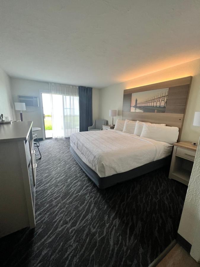 The Beach Haus - Traverse City Ngoại thất bức ảnh